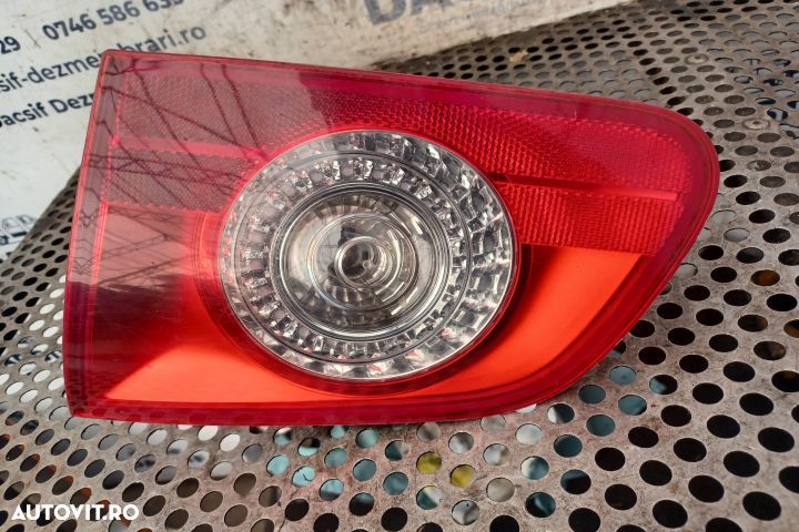 Lampa / Tripla stop stanga pe hayon 3C994509406S Volkswagen VW Passat - 1