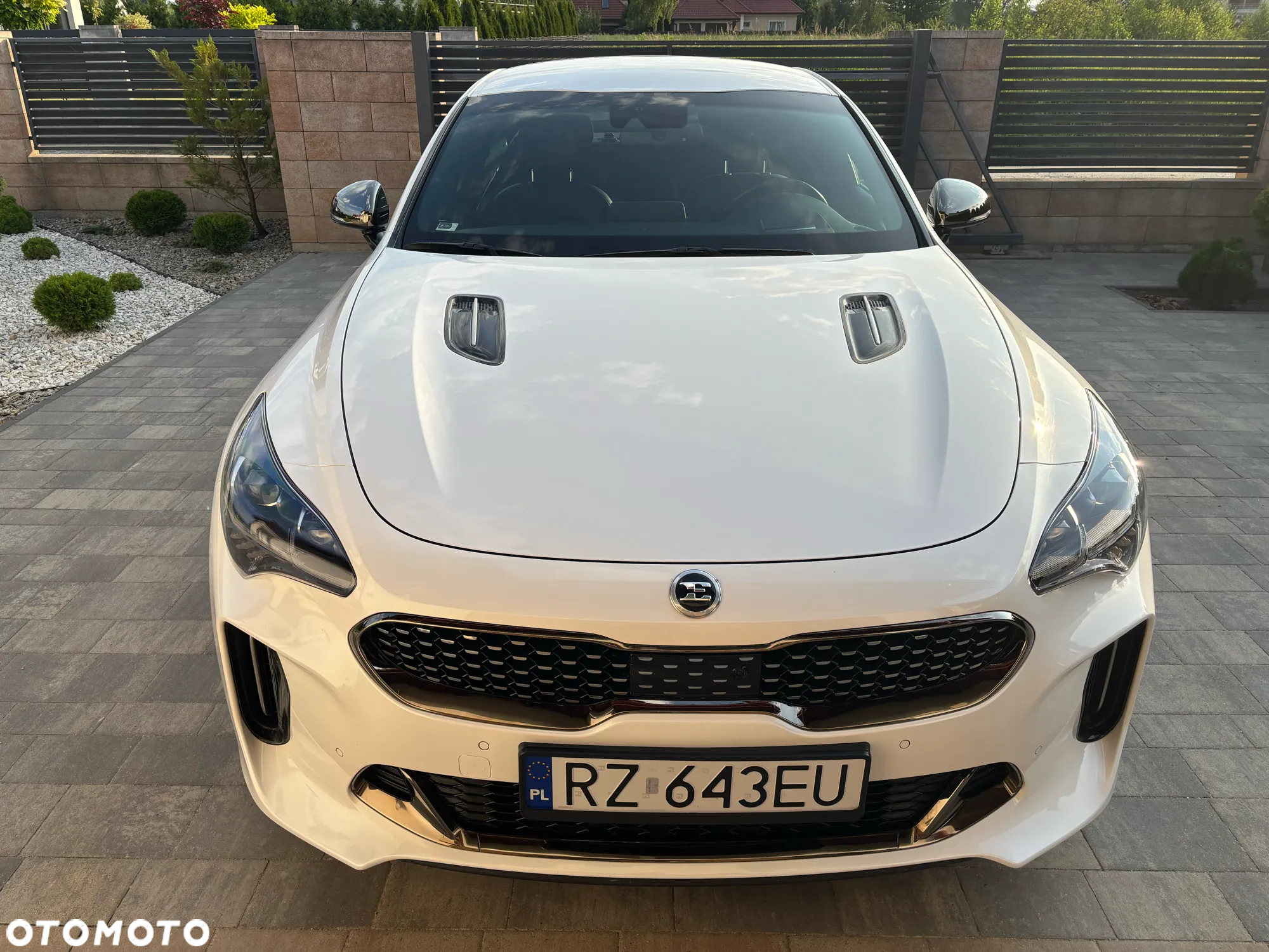 Kia Stinger 2.0 T-GDI GT Line - 4