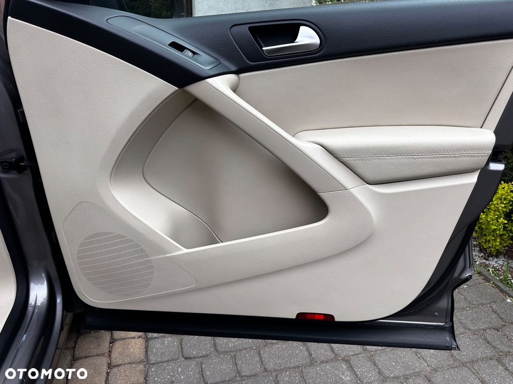 Volkswagen Tiguan 2.0 TDI DPF 4Motion Track & Style - 33