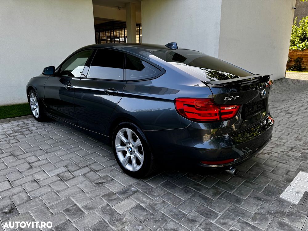 BMW Seria 3 320i GT - 3