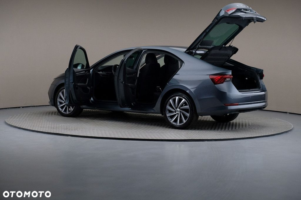 Skoda Octavia - 7