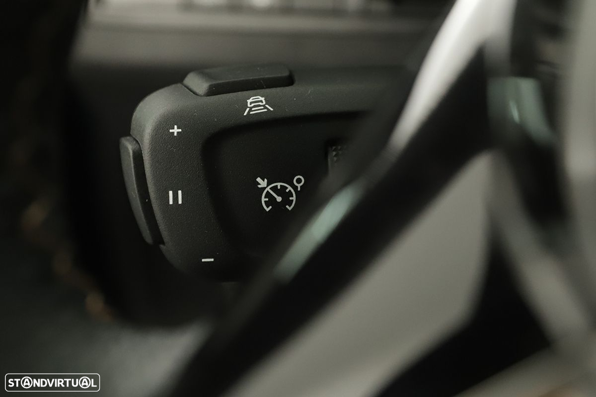 Peugeot 3008 1.2 PureTech GT EAT8 - 17