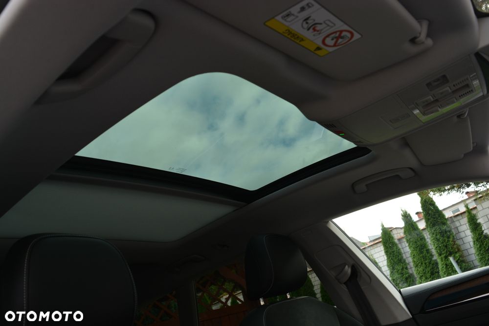 Volkswagen Arteon Shooting Brake 2.0 TDI SCR DSG Elegance - 30