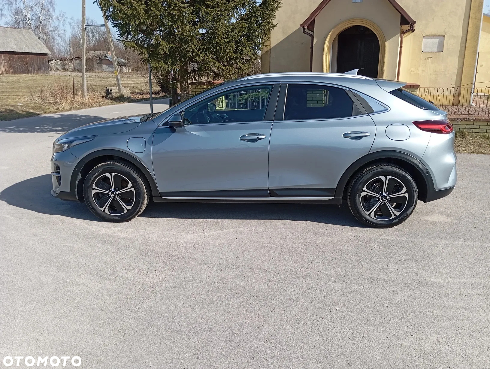 Kia XCeed - 10
