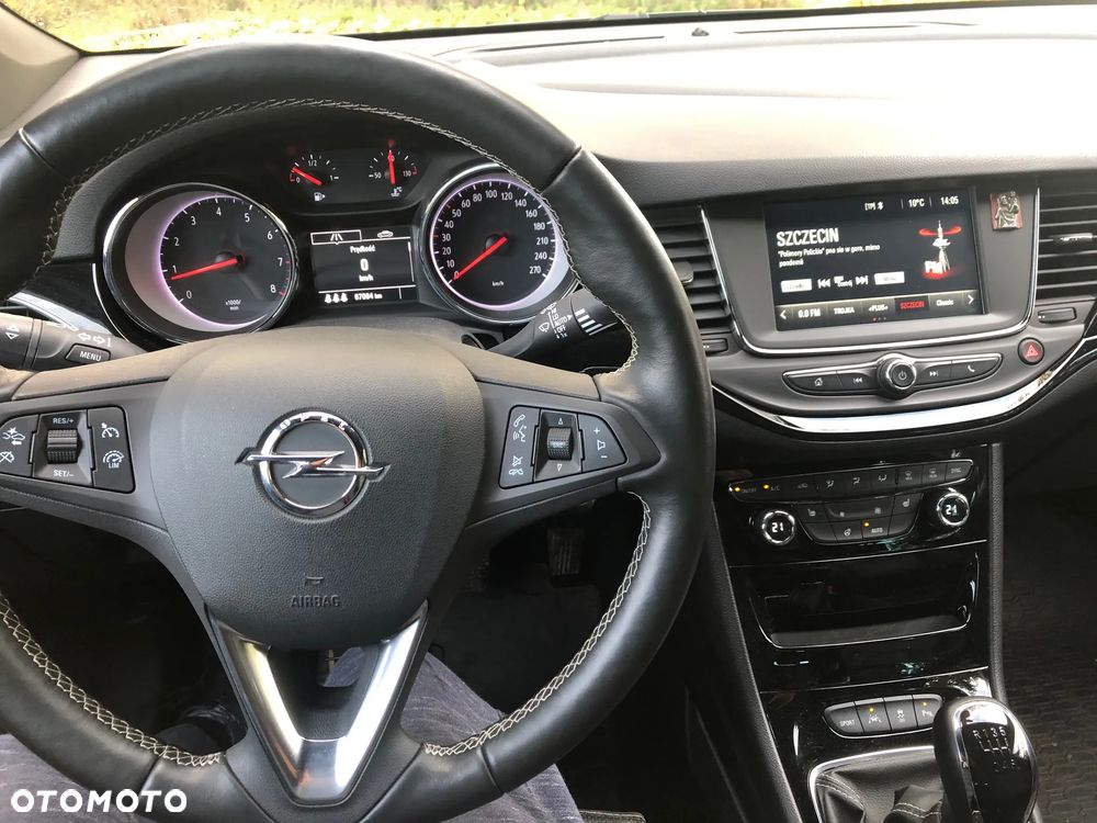 Opel Astra 1.4 T Dynamic - 9