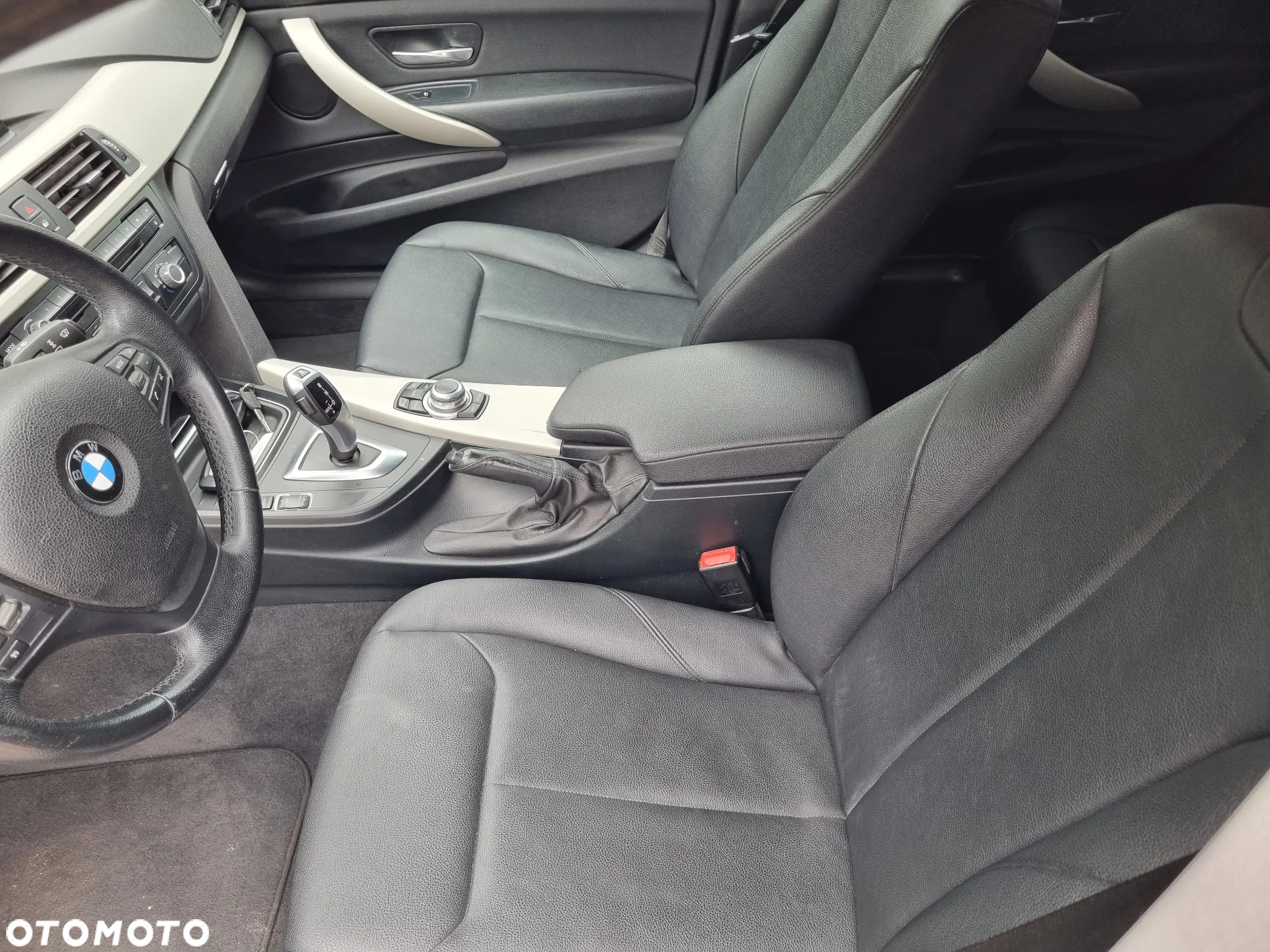 BMW Seria 3 - 17