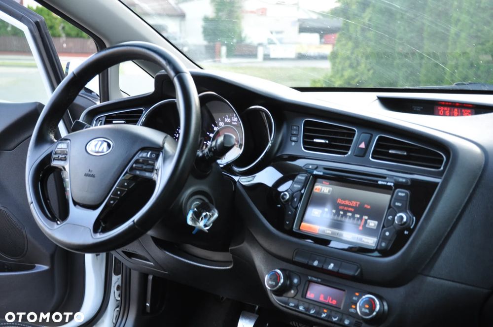 Kia Ceed 1.4 CVVT Edition 7 - 25