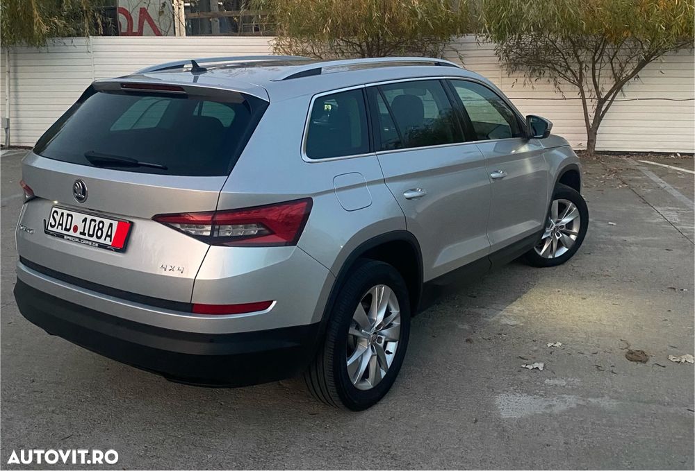Skoda Kodiaq 2.0 TDI 4X4 DSG Sportline - 4