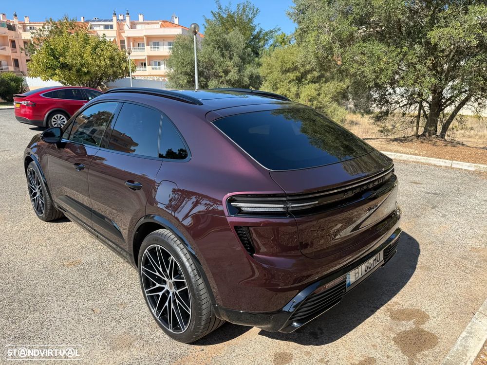 Porsche Macan Electric Turbo - 8