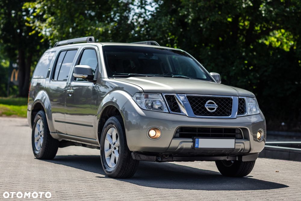 Nissan Pathfinder 2.5 dCi Platinum - 9