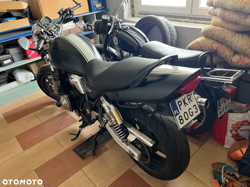 Suzuki GSX - 8