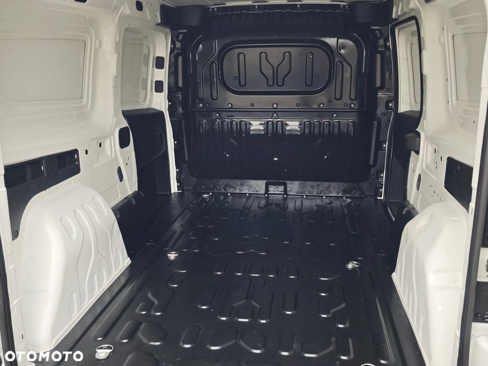 Fiat Doblo - 23