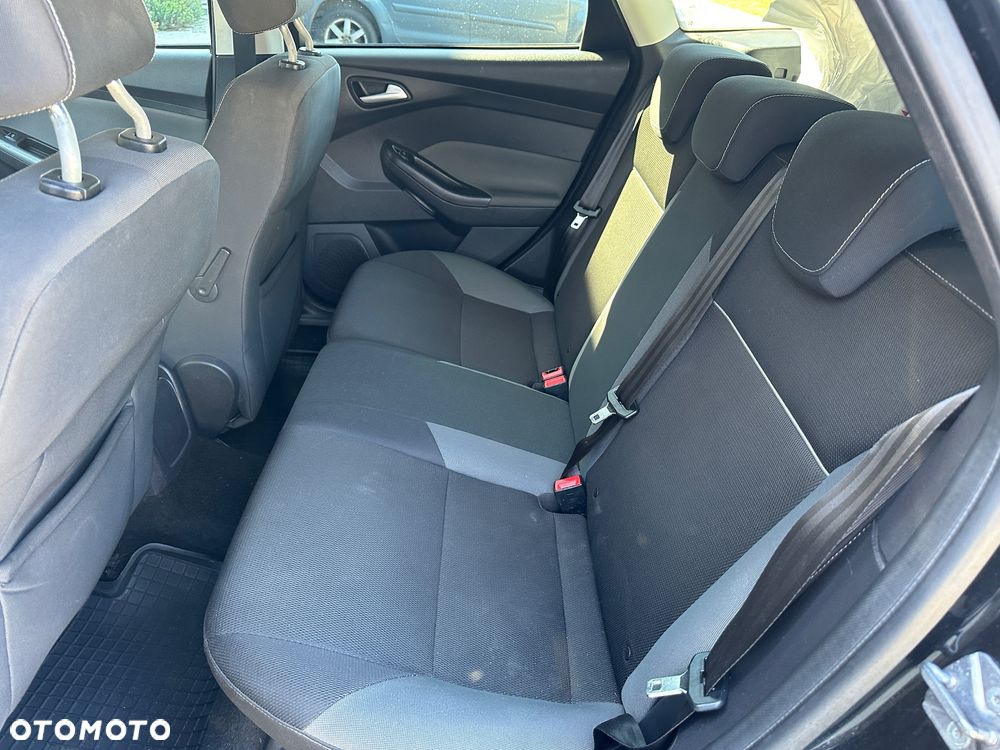 Ford Focus 1.6 TDCi DPF Trend - 4