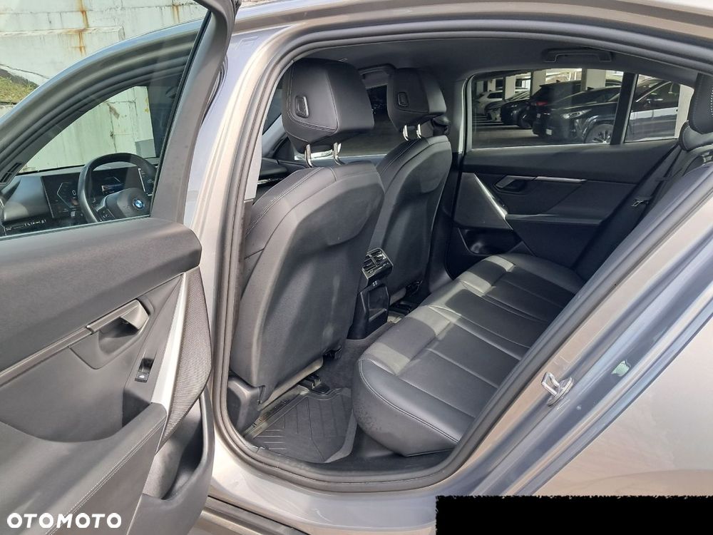 BMW Seria 5 520d mHEV - 7