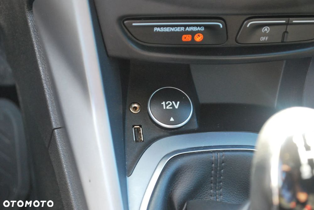 Ford B-MAX - 17