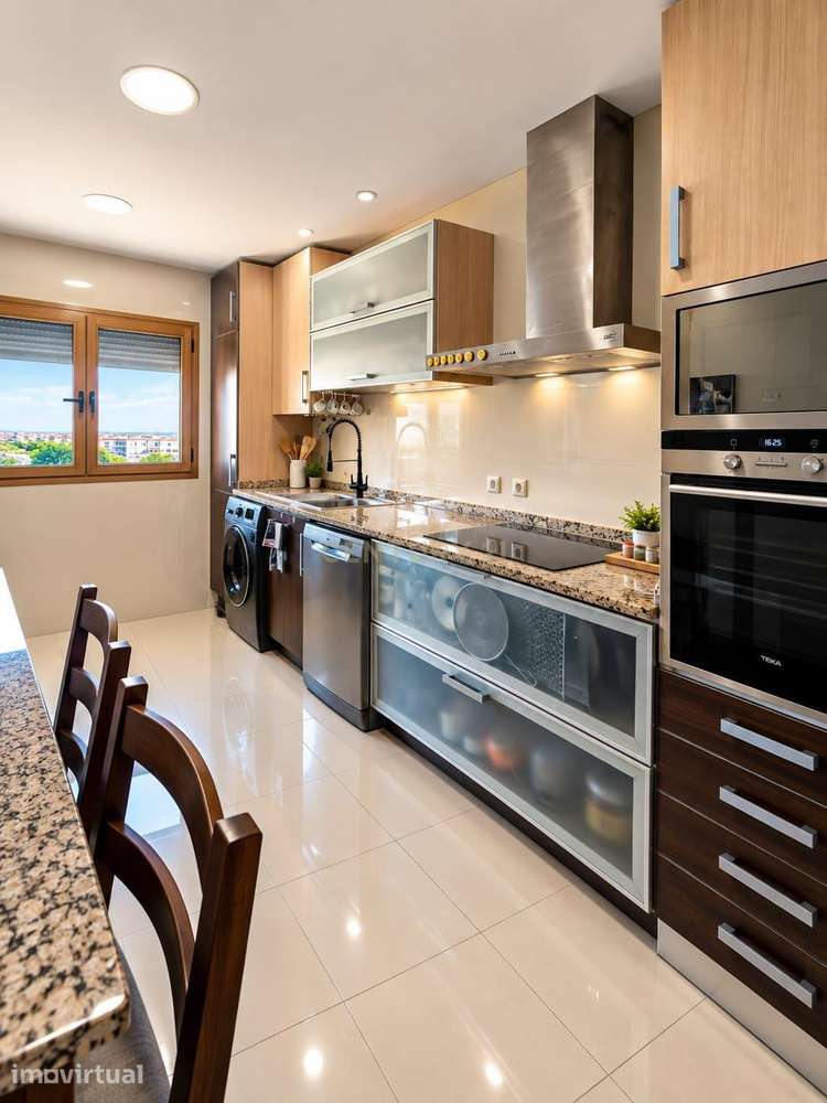 Apartamento T3 com Varanda Generosa e 2 Lugares de Garagem | Casal Nov - Grande imagem: 5/41