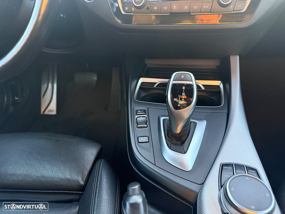 BMW 230 i Sport-Aut. M Sport - 20