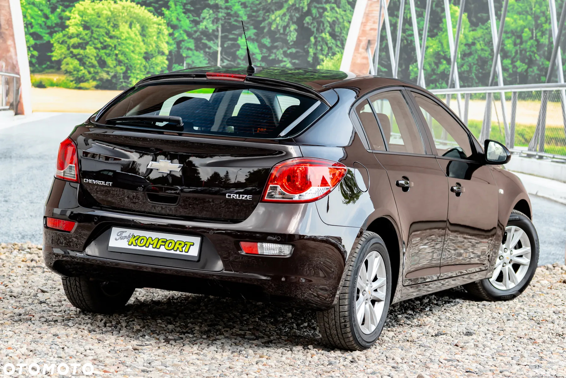 Chevrolet Cruze - 14