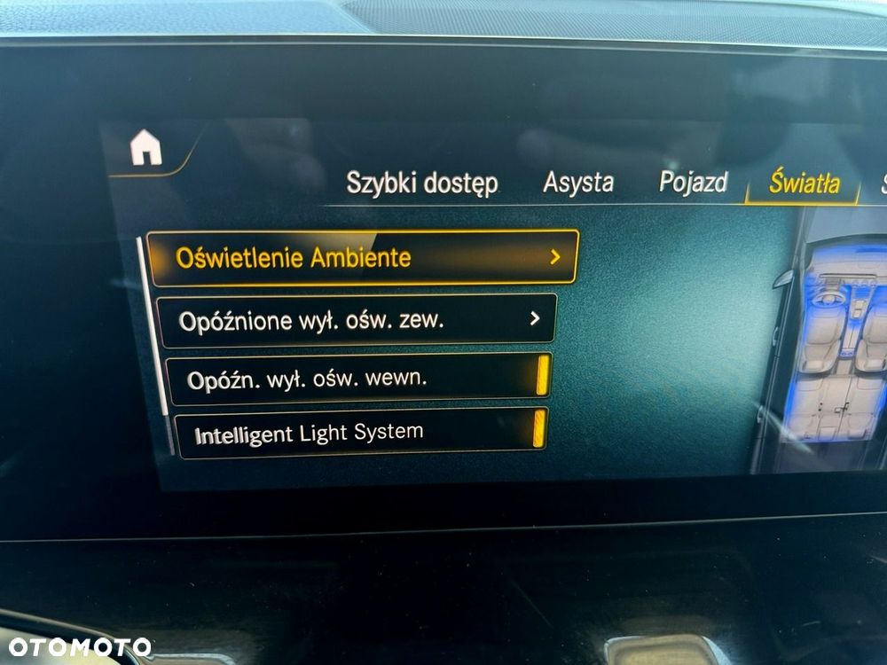 Mercedes-Benz GLB - 39