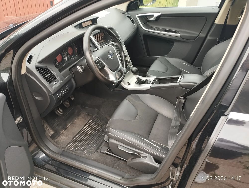 Volvo XC 60 2.4D - 10