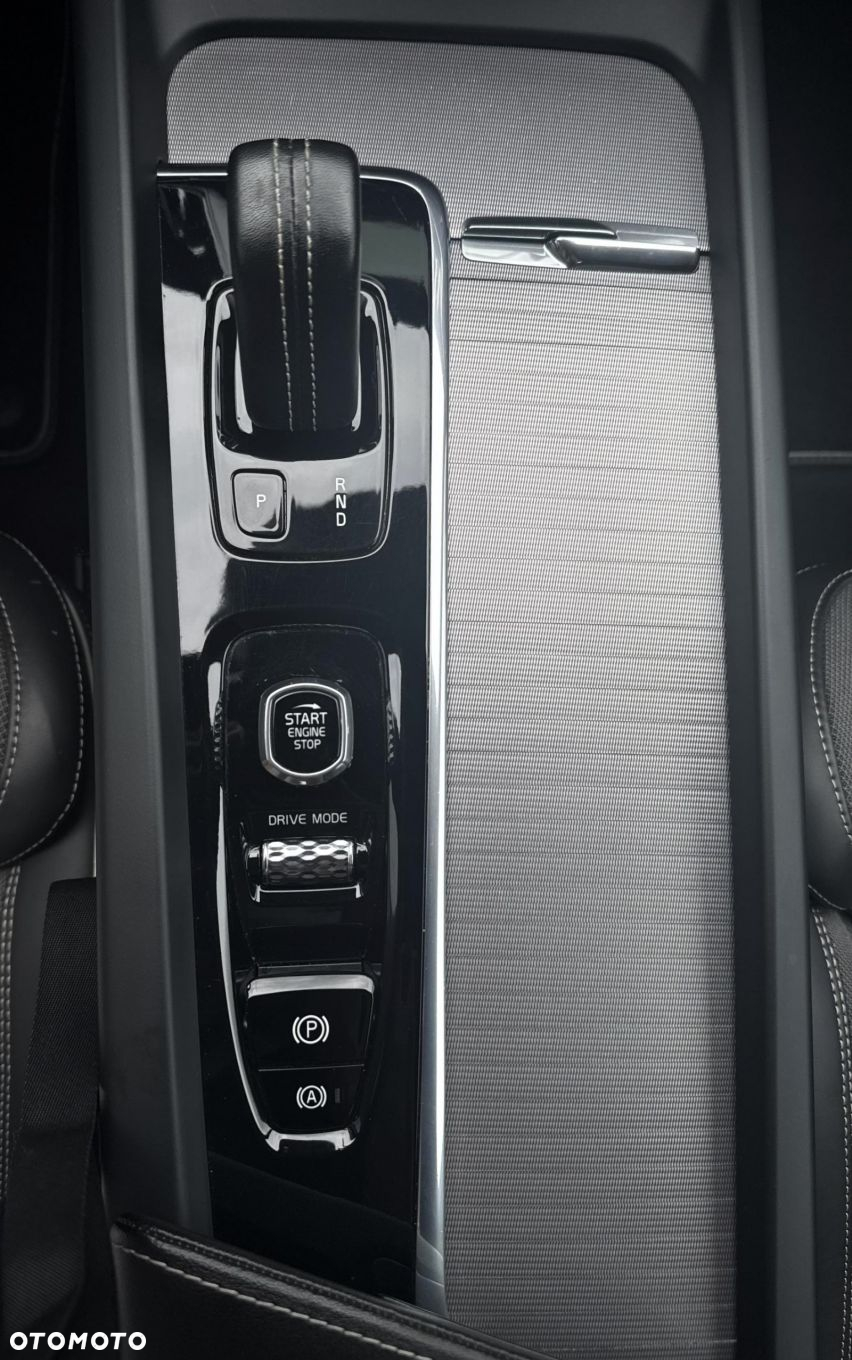 Volvo XC 60 - 16