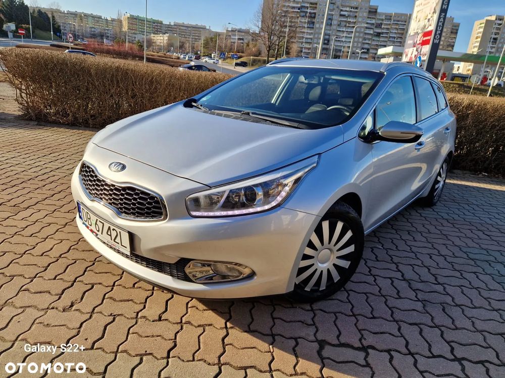 Kia Ceed - 1