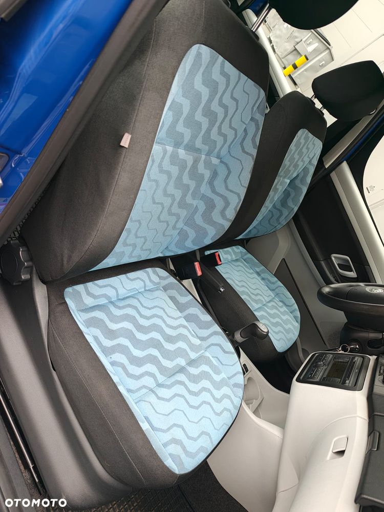 Skoda Roomster - 13