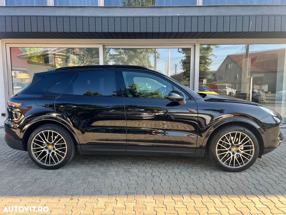 Porsche Cayenne Tiptronic S - 2