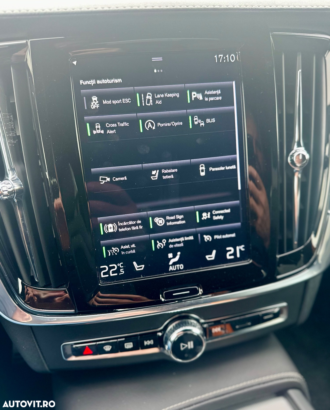Volvo S90 B5 D AWD Geartronic RDesign - 25