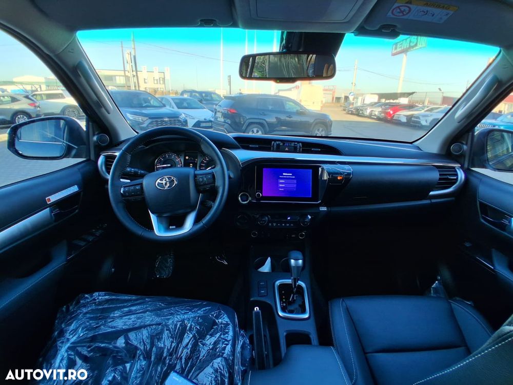 Toyota Hilux 2.4D 150CP 4x4 Double Cab AT Executive - 11