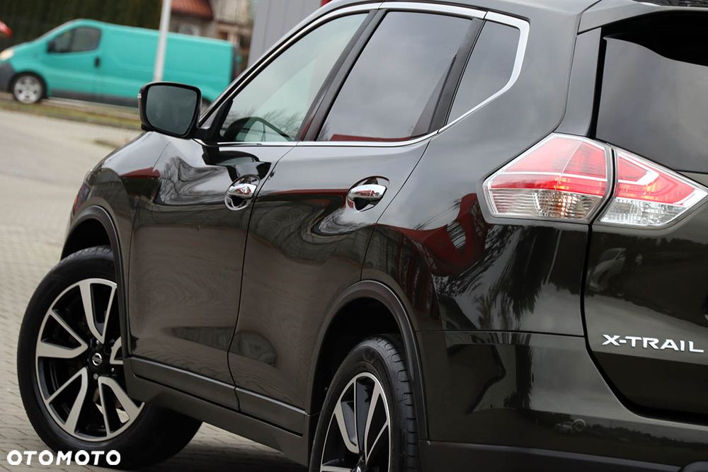 Nissan X-Trail 2.0 dCi ALL-MODE 4x4i Xtronic Tekna - 16
