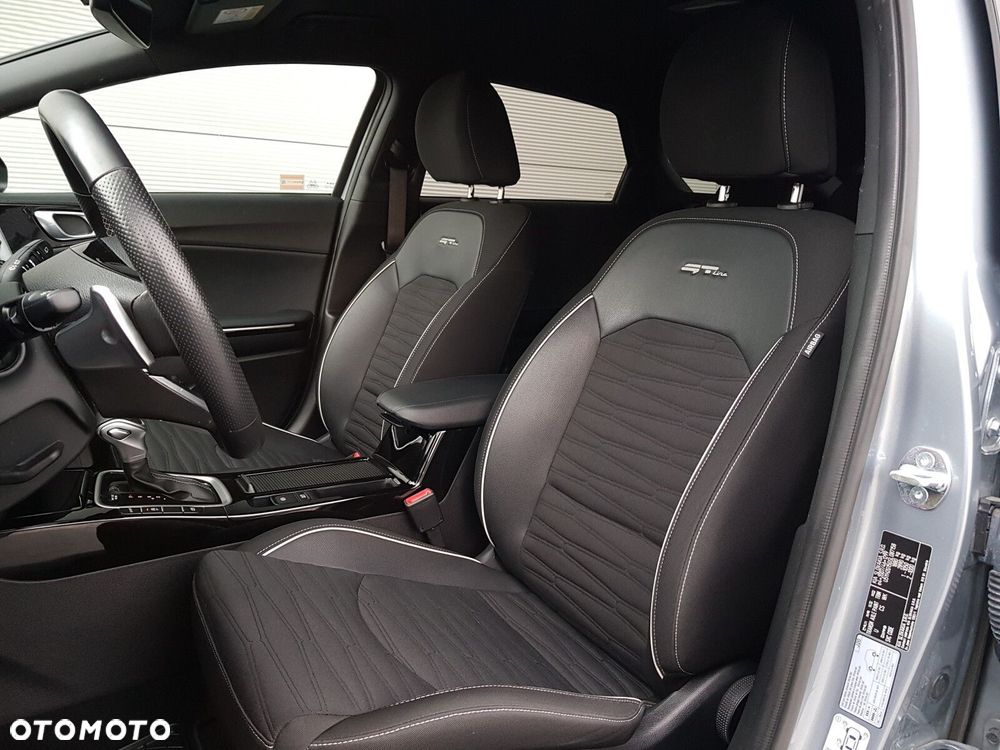 Kia ProCeed 1.5 T-GDI GT Line DCT - 19
