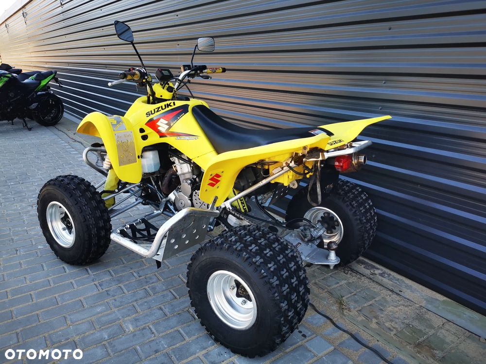Suzuki Inny - 3