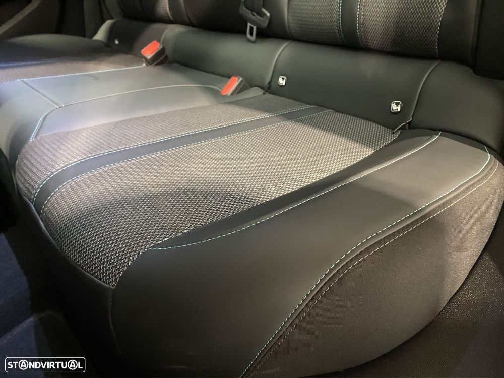 Peugeot 308 1.2 PureTech Allure - 20