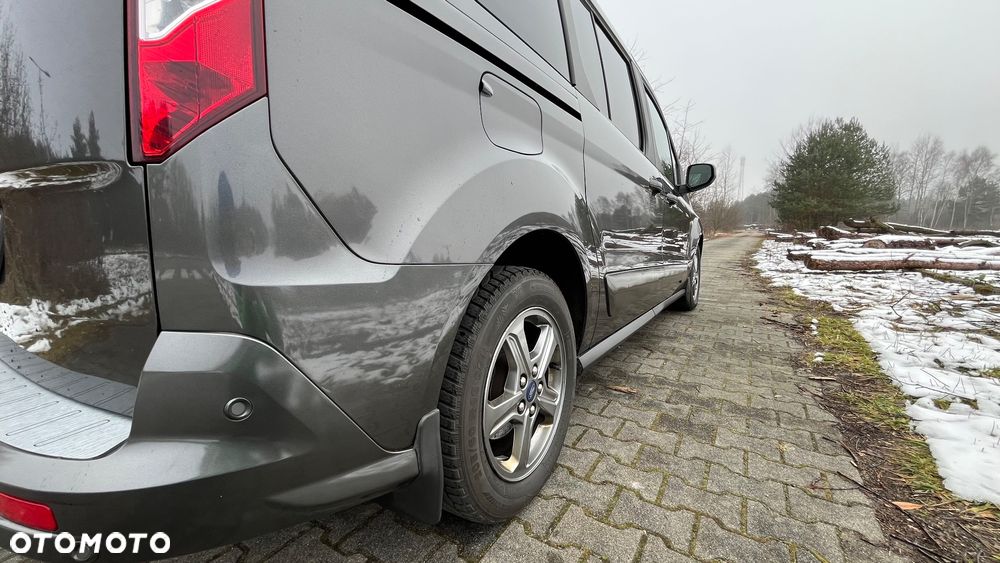 Ford Tourneo Connect Grand - 8