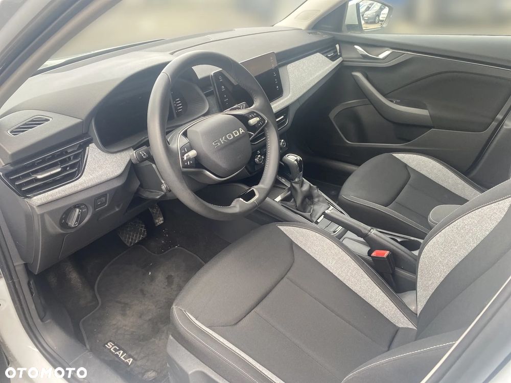 Skoda Scala 1.5 TSI Selection DSG - 10