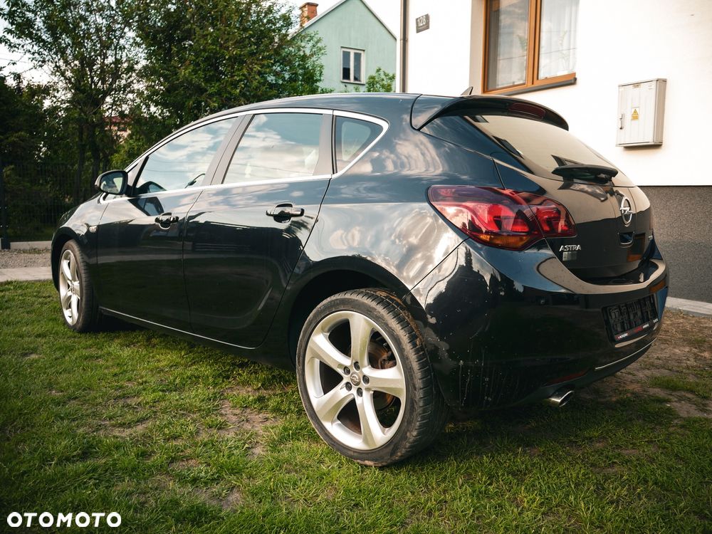 Opel Astra - 10