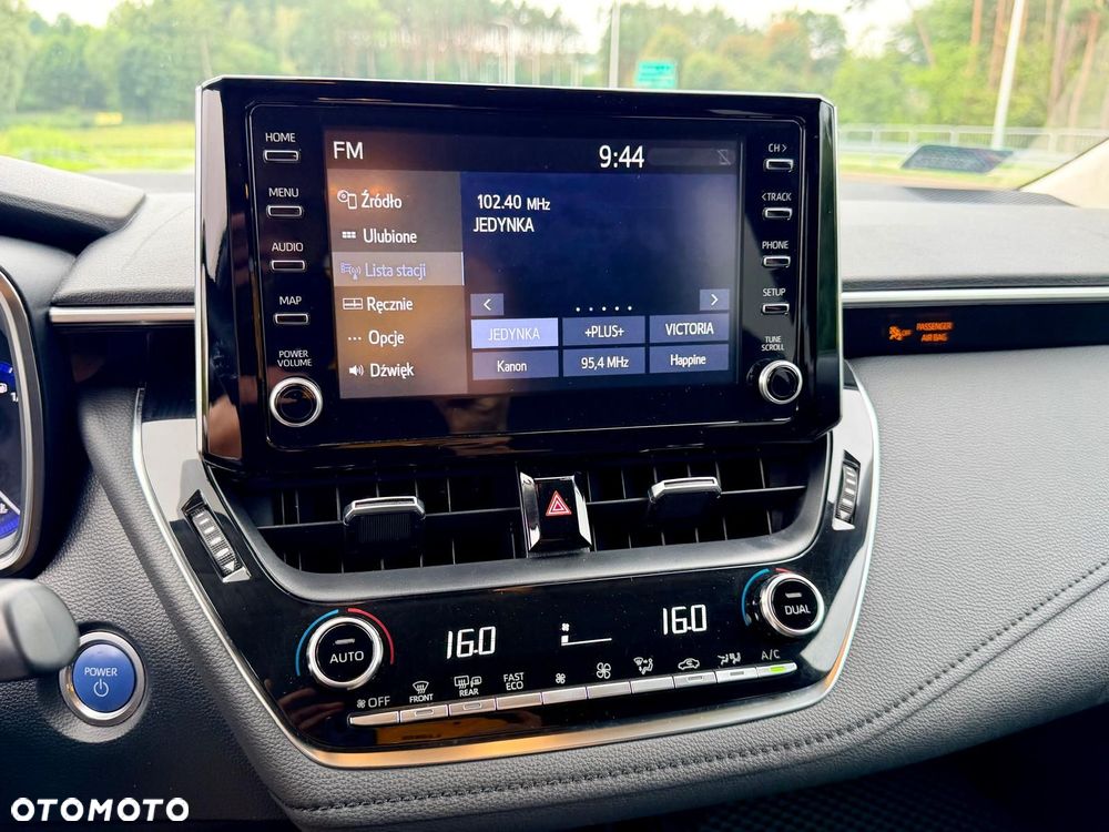 Toyota Corolla 1.8 Hybrid Comfort - 21