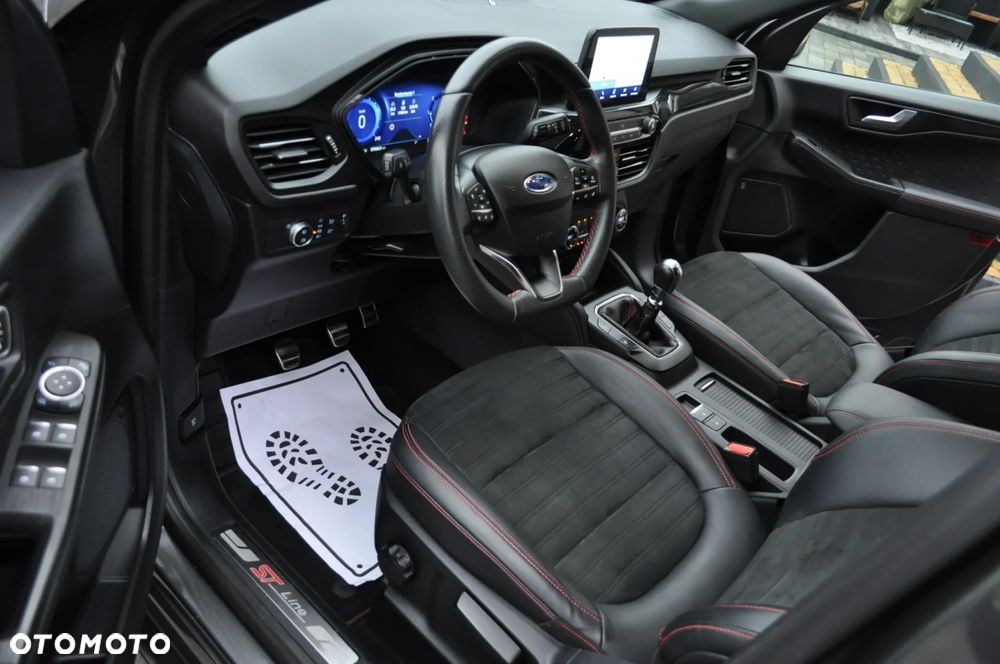 Ford Kuga 2.0 EcoBlue Hybrid TITANIUM - 38