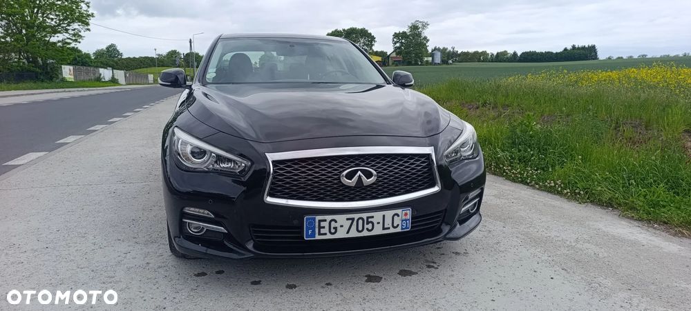 Infiniti Q50 - 11
