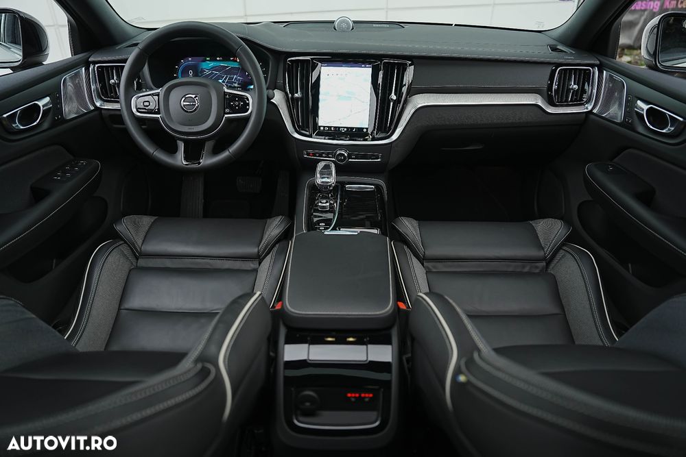 Volvo S60 T8 Recharge AWD Polestar Engineered - 7