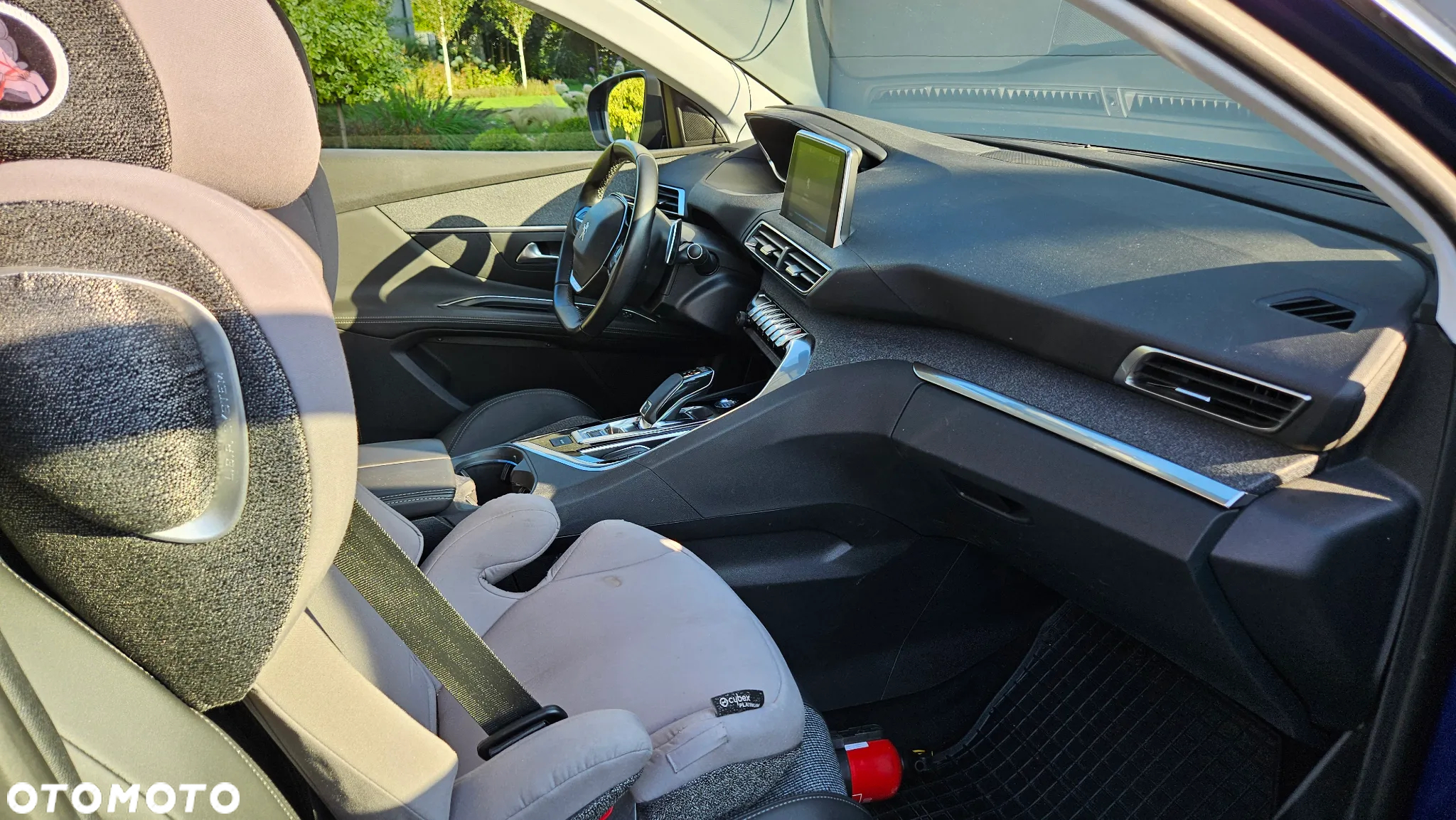 Peugeot 3008 1.2 PureTech GPF Allure S&S EAT8 - 8