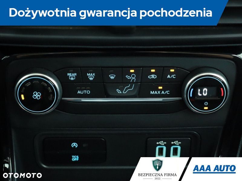 Ford EcoSport - 12