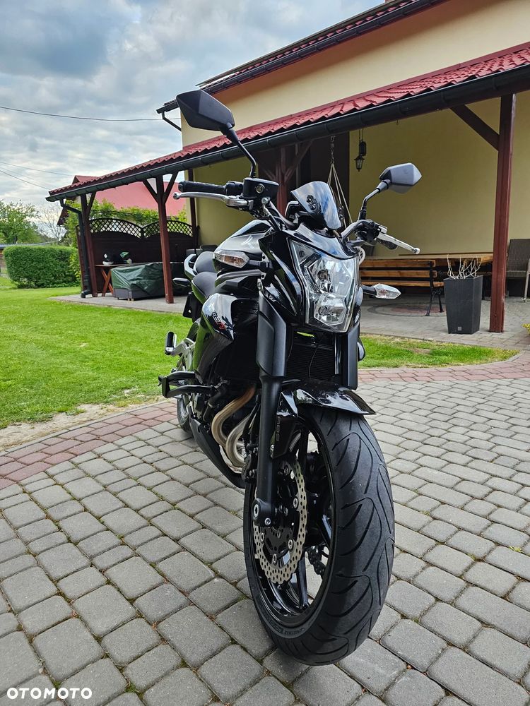Kawasaki ER - 7