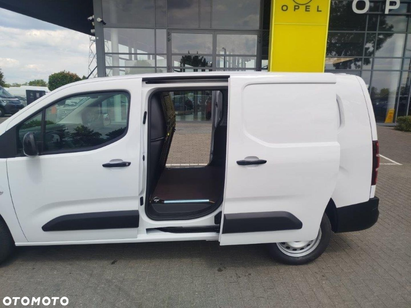 Citroën BERLINGO VAN - 11