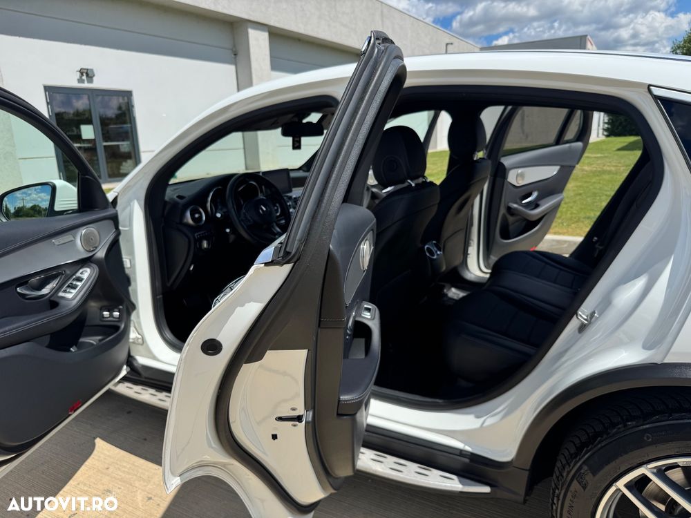 Mercedes-Benz GLC - 16