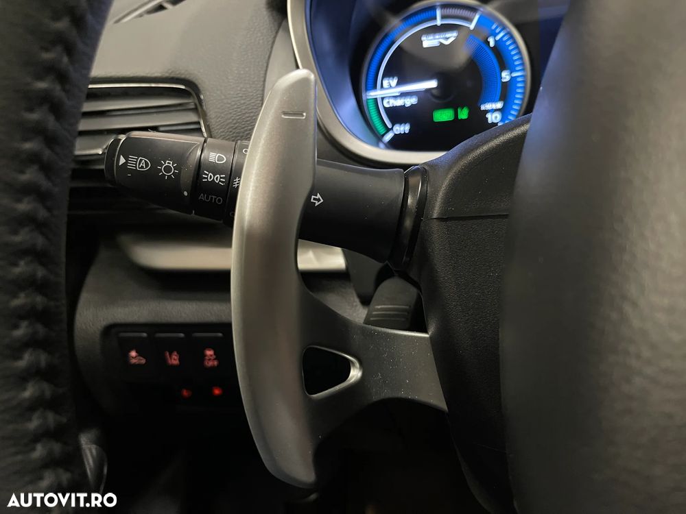 Mitsubishi Eclipse-Cross Plug-In Hybrid 4WD Plus - 22
