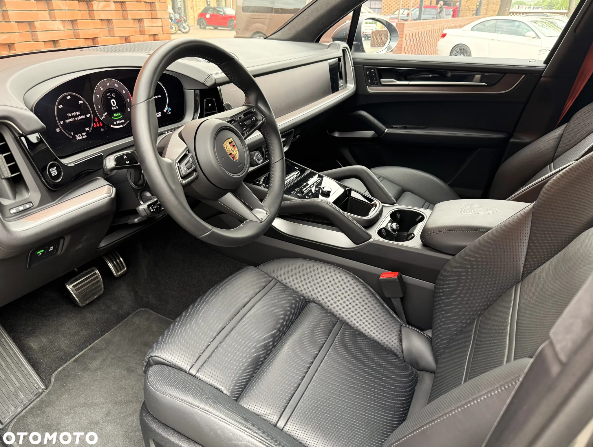Porsche Cayenne S E-Hybrid PHEV - 10