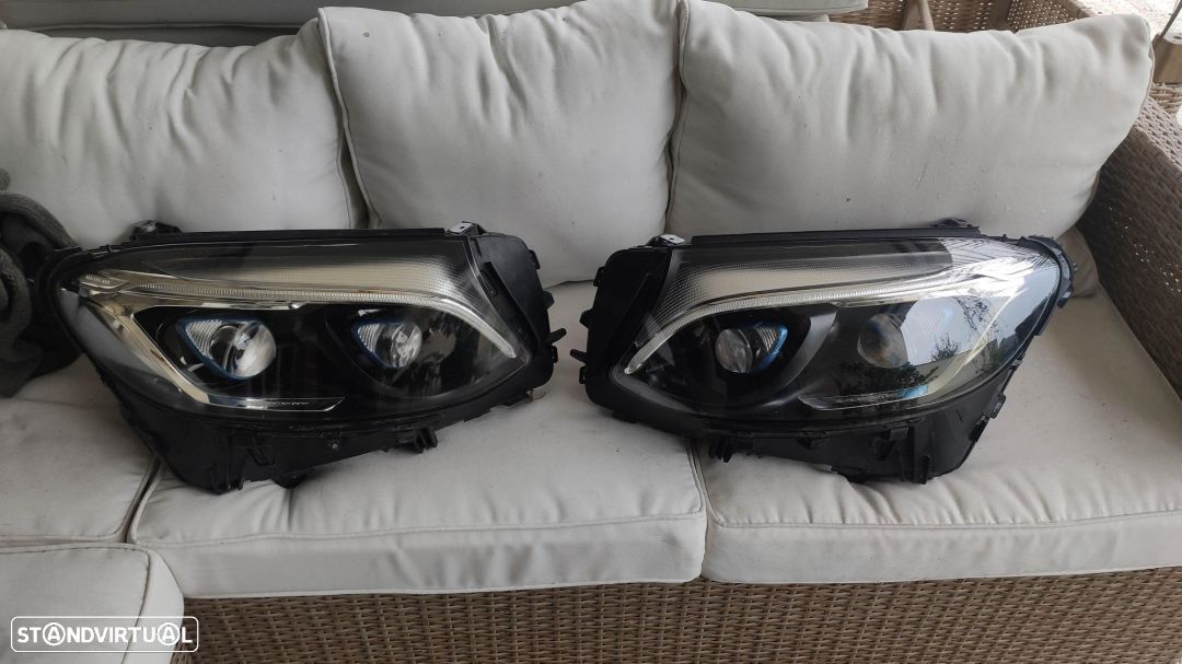 conjunto de faróis Led  Mercedes w253 GLC ILS hybrid - 1