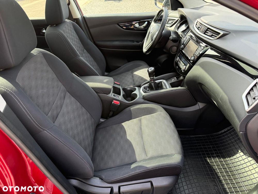 Nissan Qashqai 1.6 DIG-T N-Connecta - 13